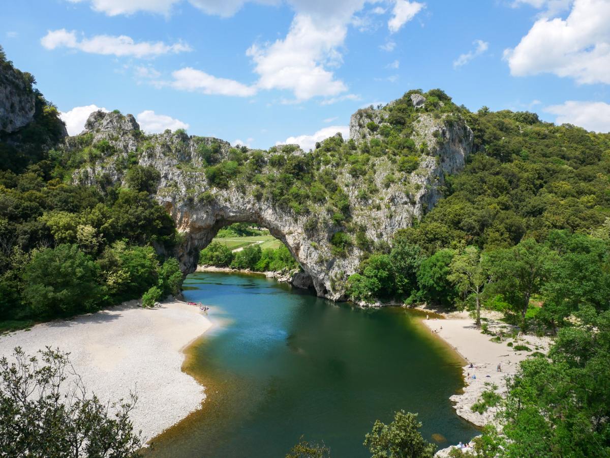 Que voir dans le sud de l’Ardèche près de Vallon-Pont-d’Arc ? Nos 6&nbsp;incontournables